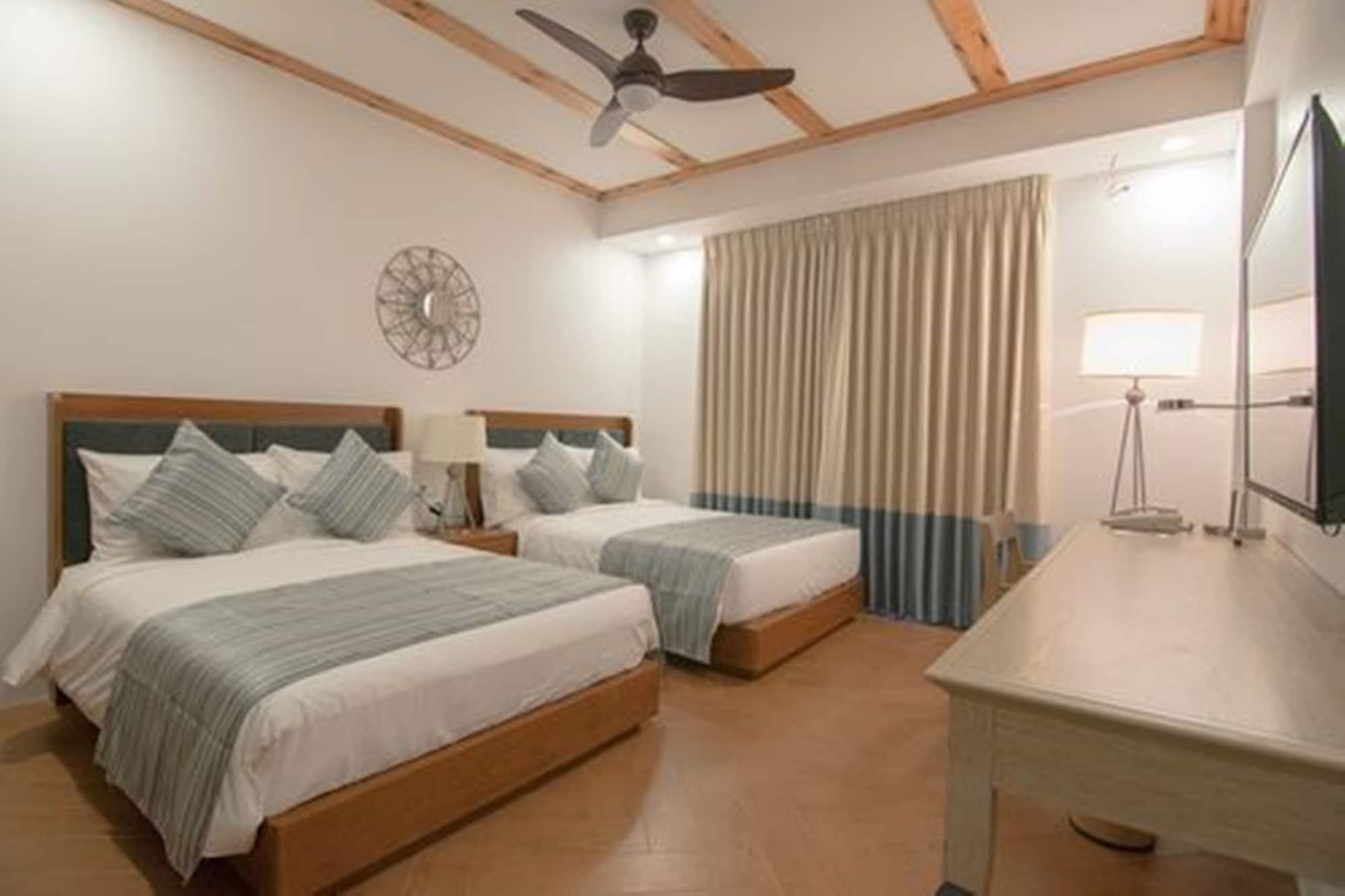 Thunderbird Resorts - Rizal Binangonan Exteriör bild