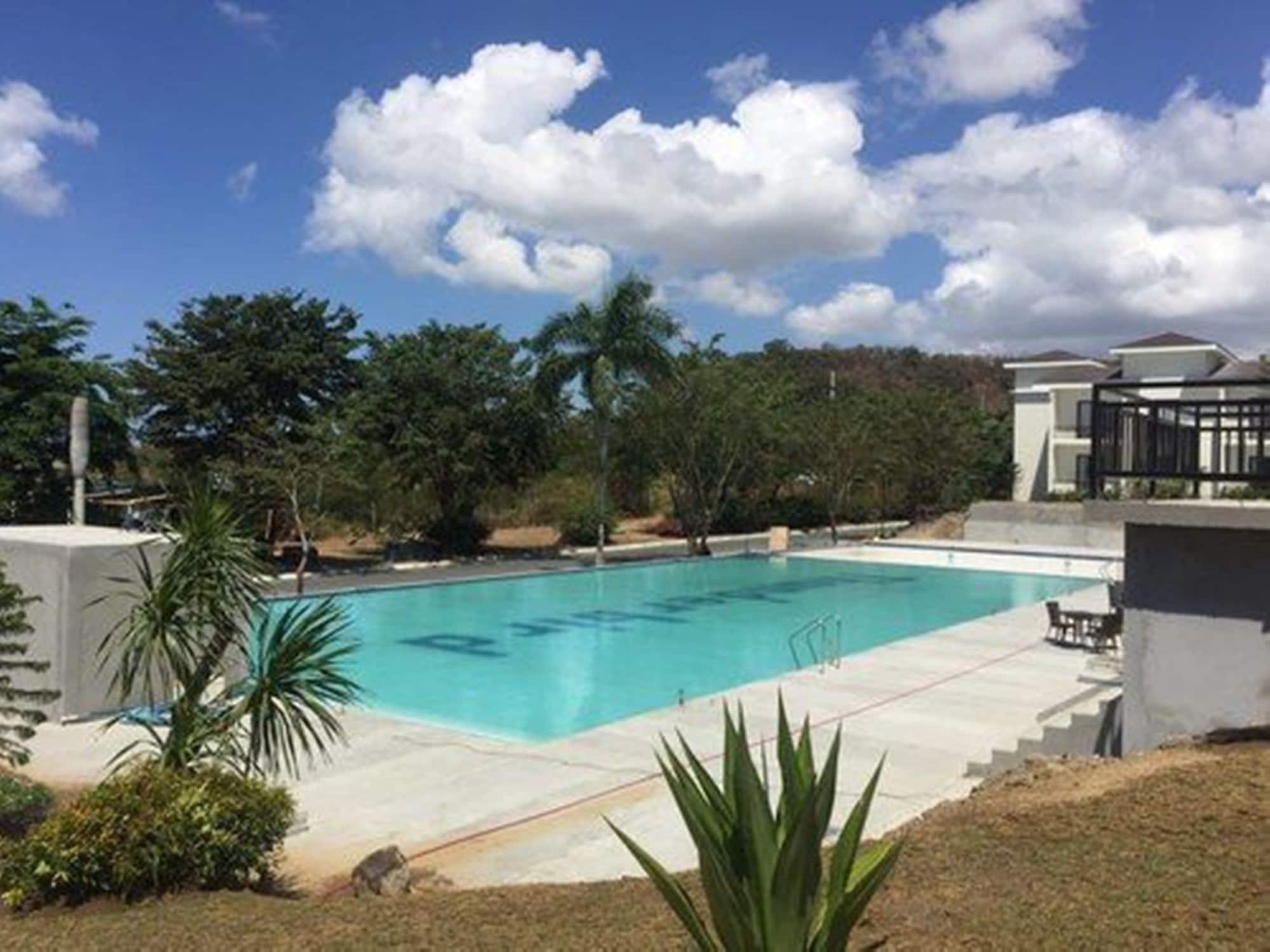 Thunderbird Resorts - Rizal Binangonan Exteriör bild