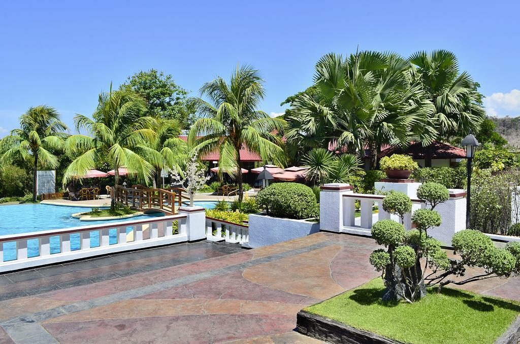 Thunderbird Resorts - Rizal Binangonan Exteriör bild