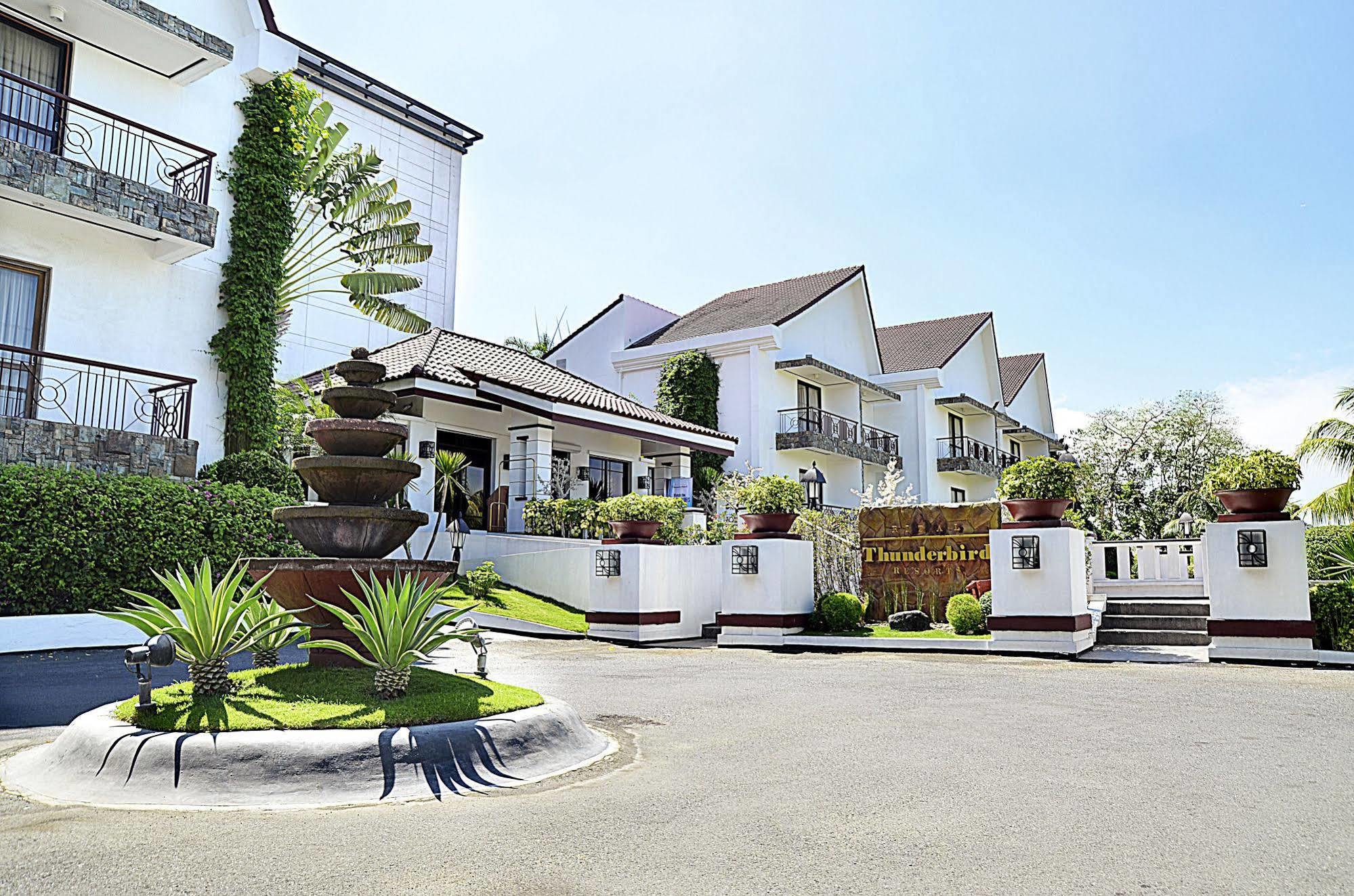Thunderbird Resorts - Rizal Binangonan Exteriör bild