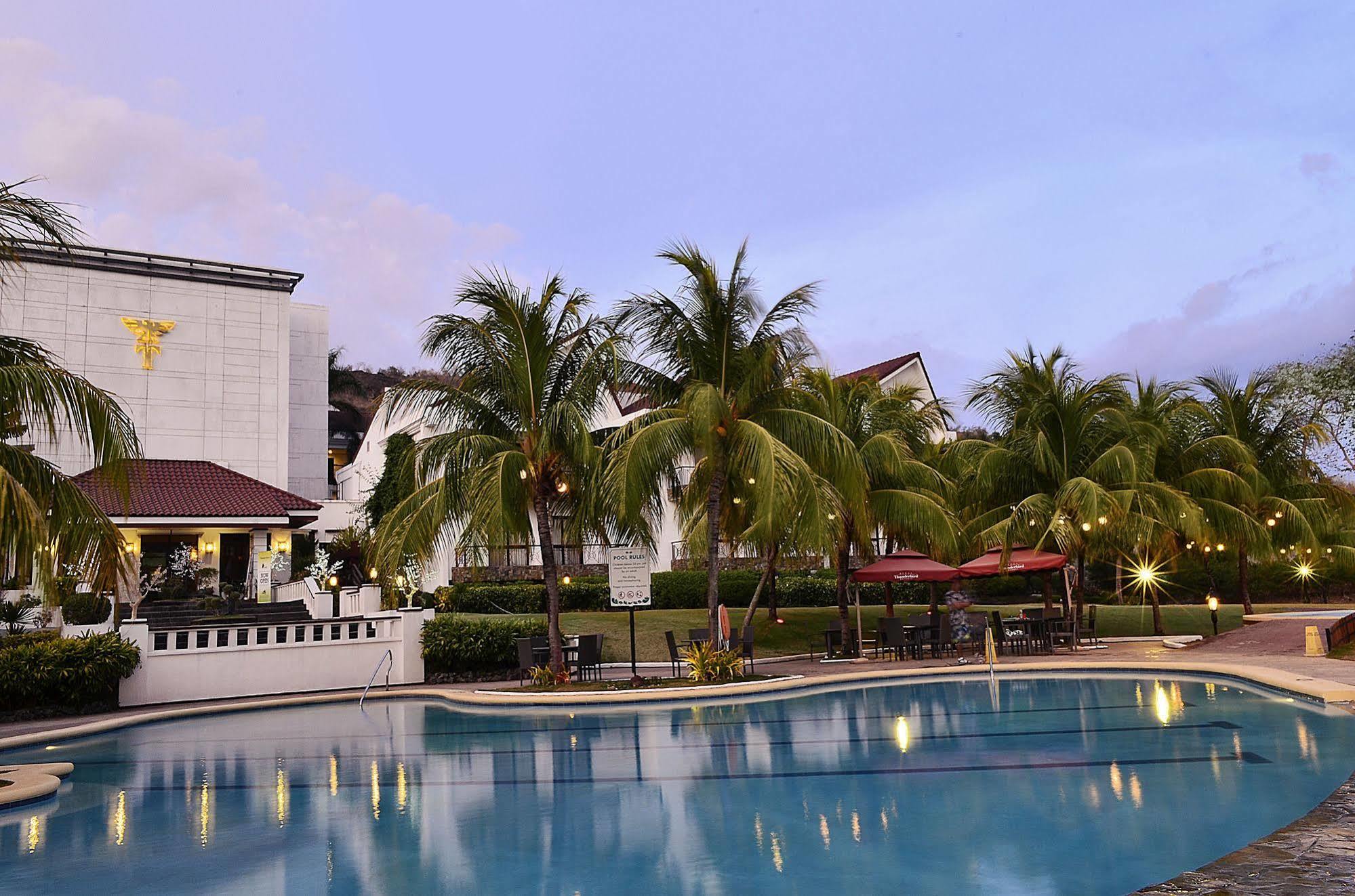 Thunderbird Resorts - Rizal Binangonan Exteriör bild