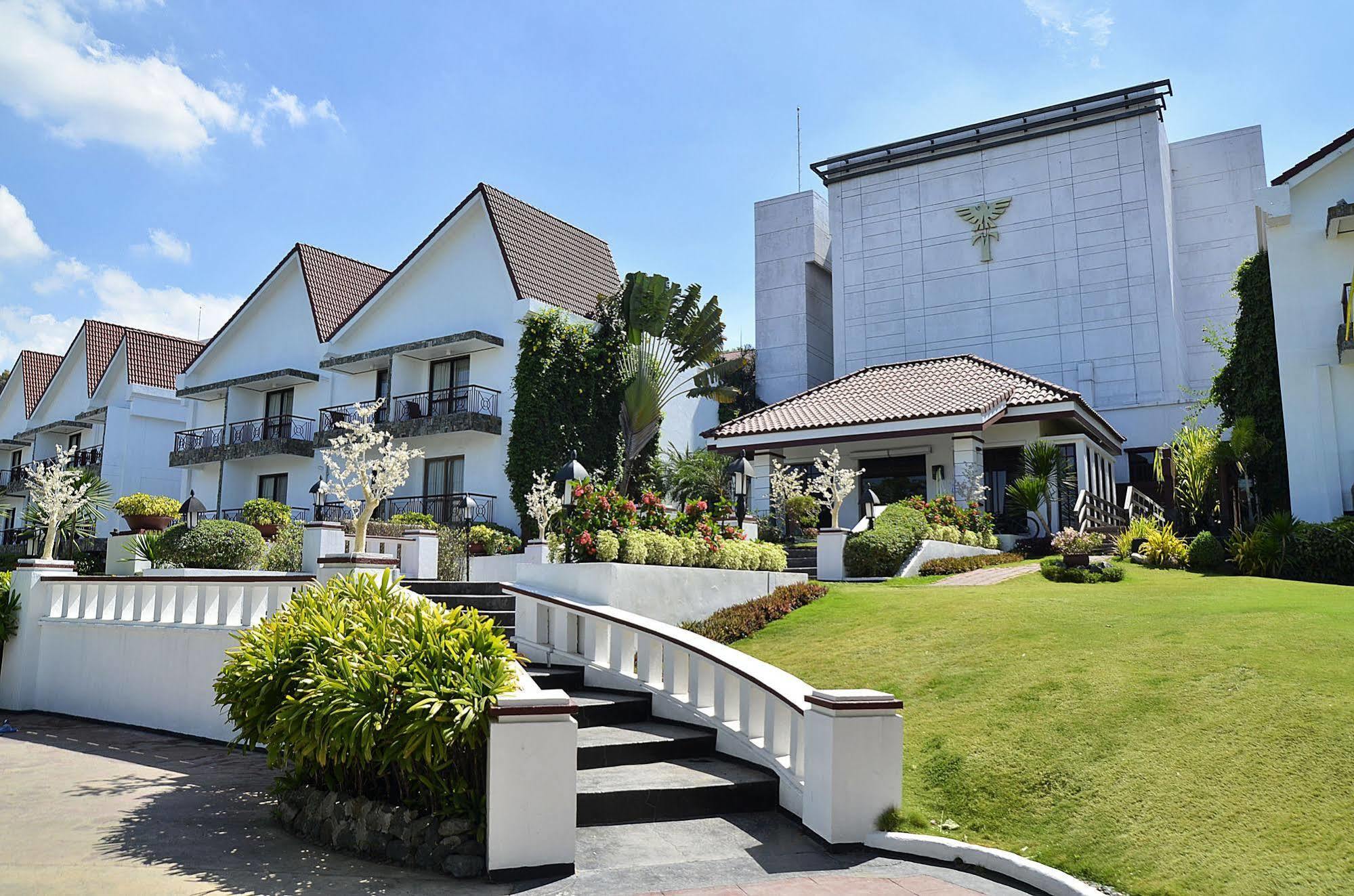 Thunderbird Resorts - Rizal Binangonan Exteriör bild