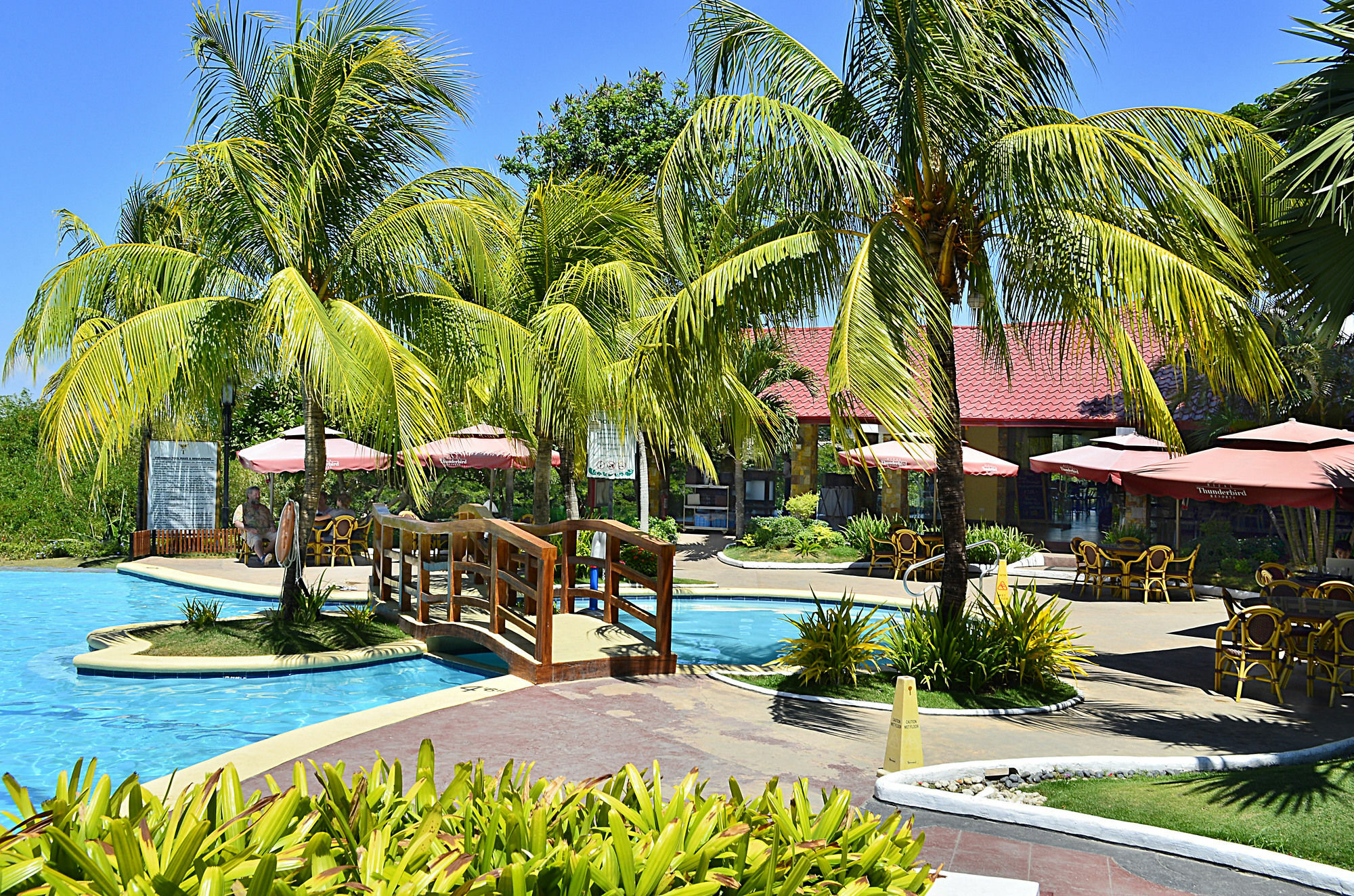 Thunderbird Resorts - Rizal Binangonan Exteriör bild